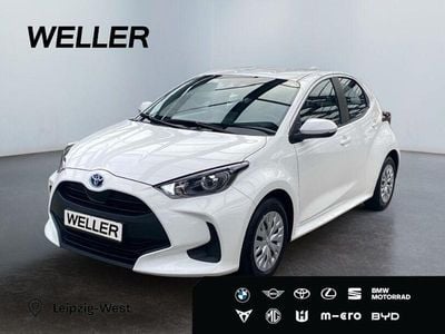 Gebraucht Toyota Yaris Hybrid Comfort 116 PS (85 kW) 2023 Weiss Kleinwagen