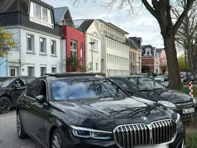 Gebraucht BMW 745 Executive 394 PS (289 kW) 2022 Schwarz Limousine