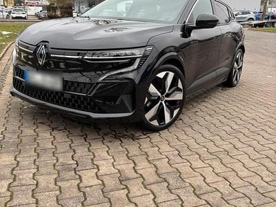 Usata Renault Megane E-Tech Techno 161 kW (220 CV) 2023 Nero Berlina