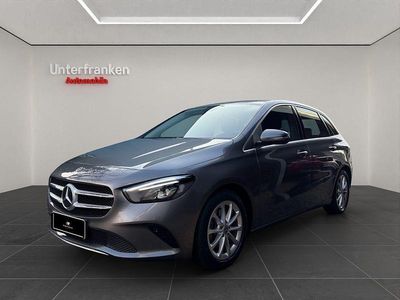 Gebraucht Mercedes B200 150 PS (110 kW) 2019 Grau Van / Kleinbus