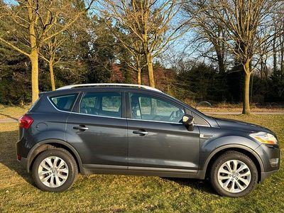 Gebraucht Ford Kuga 136 PS (100 kW) 2010 Blau SUV