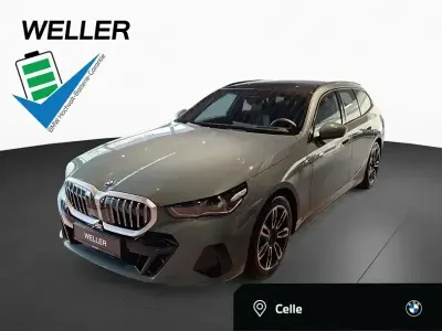 Second-hand BMW 550e M Sport 489 CP (359 kW) 2025 Verde Break