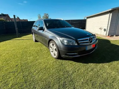 Gebraucht Mercedes C350 231 PS (169 kW) 2010 Grau Kombi