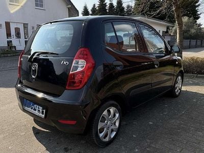 Gebraucht Hyundai i10 Classic 69 PS (50 kW) 2011 Schwarz Kleinwagen