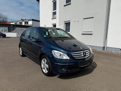 Gebraucht Mercedes B200 140 PS (102 kW) 2007 Blau Van / Kleinbus