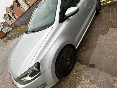 Gebraucht VW Polo 64 PS (47 kW) 2010 Silber Kleinwagen