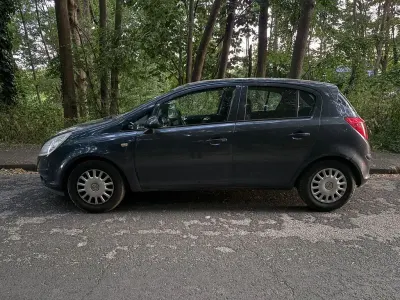 Gebraucht Opel Corsa Sport 86 PS (63 kW) 2010 Blau Kleinwagen