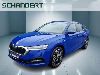 Gebraucht Skoda Octavia Clever 150 PS (110 kW) 2023 Energyblau Kombi