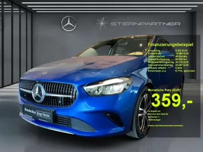 Używany Mercedes B200 Progressive 163 KM (119 kW) 2025 Niebieski Minivan