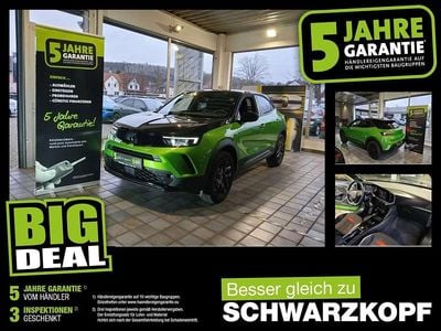 Grün Gebraucht 2023 Opel Mokka SUV | 20.440 € (Fairer Preis)