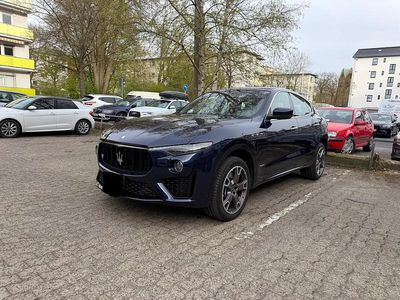 Gebraucht Maserati Levante 275 PS (202 kW) 2019 Blau SUV