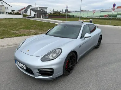 Gebraucht Porsche Panamera GTS 441 PS (324 kW) 2015 M7u  rhodiumsilber Kleinwagen