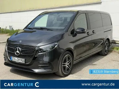 Gebraucht Mercedes V300 AMG 237 PS (174 kW) 2024 Grau Van / Kleinbus