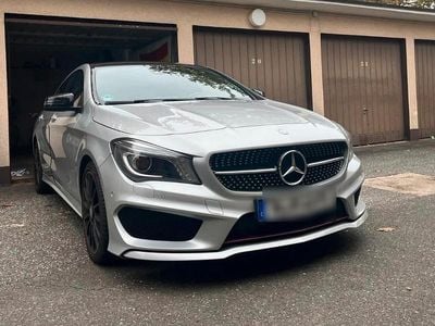 Mercedes CLA200