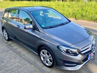 Mercedes B200