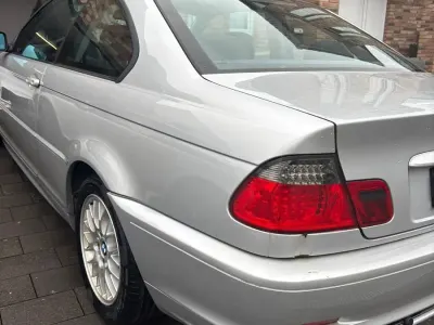 Gebraucht BMW 318 143 PS (105 kW) 2001 Silber Coupé