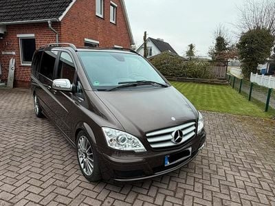 Gebraucht Mercedes Viano 224 PS (164 kW) 2013 Braun Van / Kleinbus