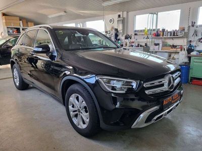 gebraucht Mercedes GLC220 d 4Matic AT9*HUD*LED*TEMPO*LEDER*NAVI*RFK