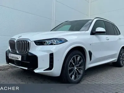Gebraucht BMW X5 M Sport 286 PS (210 kW) 2025 Alpinweiß uni SUV