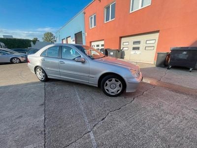 Mercedes C180