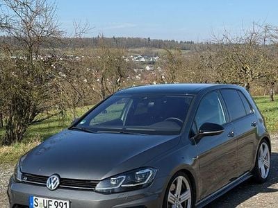 Gebraucht VW Golf VII R 310 PS (228 kW) 2017 Grau Limousine