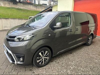 Second-hand Toyota Proace Verso Comfort 144 CP (105 kW) 2021 Gri Break
