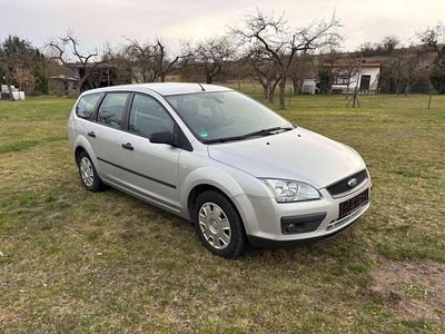 Usata Ford Focus 101 CV (74 kW) 2007 Argento Station wagon