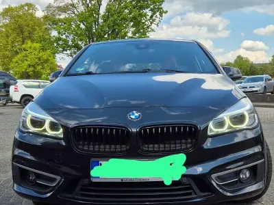 Gebraucht BMW 218 Active Tourer Luxury Line 150 PS (110 kW) 2014 Schwarz Van / Kleinbus