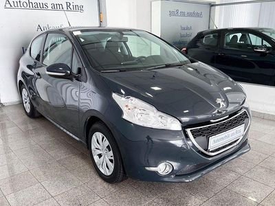 Gebraucht Peugeot 208 Active 68 PS (50 kW) 2015 Grau Kleinwagen