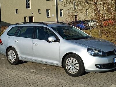 Silber Gebraucht 2011 VW Golf Kombi | 1.700 € (Fairer Preis)
