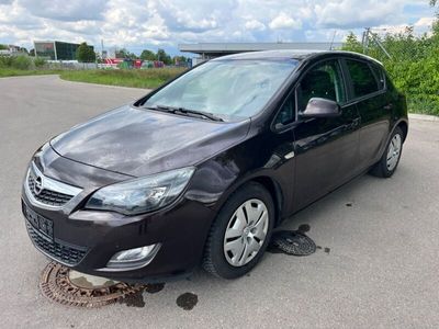 gebraucht Opel Astra Lim. Design Edition*EURO-5*TÜV-09.2025*