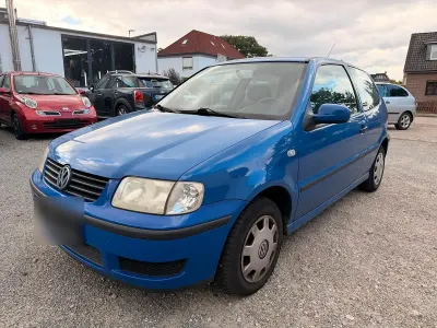 Gebraucht VW Polo 50 PS (36 kW) 2001 Blau Kleinwagen