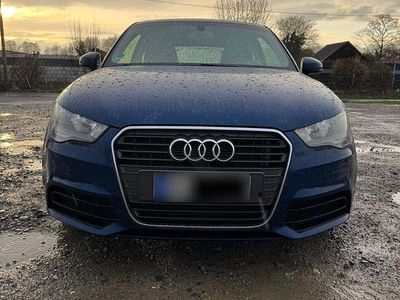 Gebraucht Audi A1 105 PS (77 kW) 2011 Blau Kleinwagen