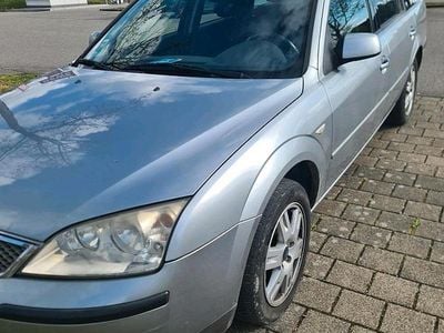 Gebraucht Ford Mondeo 131 PS (96 kW) 2005 Grau Kombi