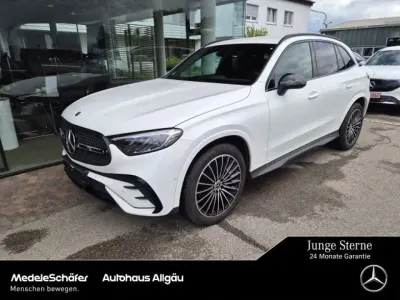 Gebraucht Mercedes GLC220 AMG 197 PS (144 kW) 2024 Unilack polarweiß uni SUV