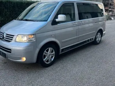 Używany VW T5 Highline 174 KM (127 kW) 2008 Srebrny Van