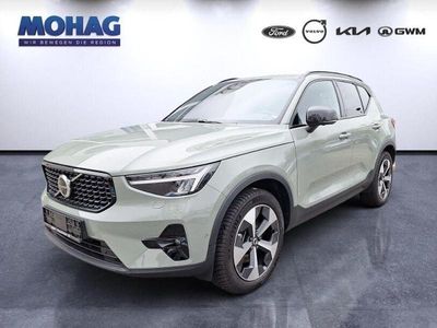 Gebraucht Volvo XC40 Plus 163 PS (119 kW) 2024 Gruen SUV