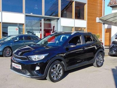 Auroraschwarz Gebraucht 2018 Kia Stonic Vision SUV | 11.980 € (Fairer Preis)