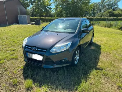 Gebraucht Ford Focus Champions Edition 150 PS (110 kW) 2013 Grau Limousine