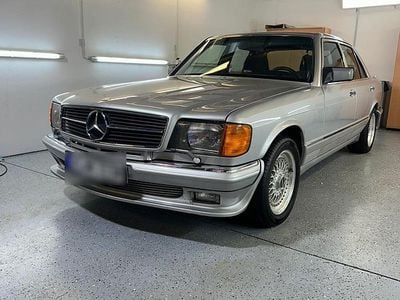 Gebraucht Mercedes 380 200 PS (147 kW) 1985 Silber Limousine