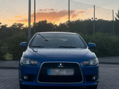 Gebraucht Mitsubishi Lancer 150 PS (110 kW) 2009 Blau Kombi