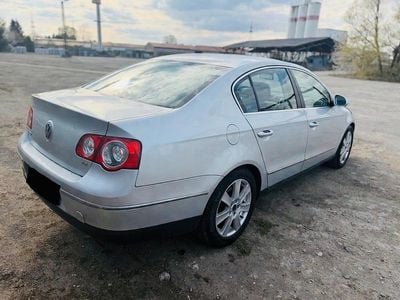 Gebraucht VW Passat 116 PS (85 kW) 2006 Silber Limousine