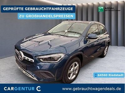 Gebraucht Mercedes GLA200 Style 150 PS (110 kW) 2021 Blau SUV