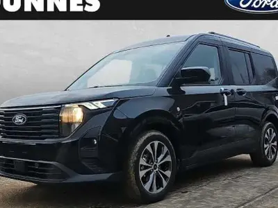 Gebraucht Ford Tourneo Courier Titanium 125 PS (91 kW) 2025 Schwarz (agate black metallic) Van / Kleinbus