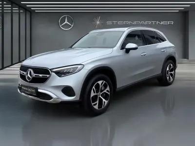 Gebraucht Mercedes GLC300 Avantgarde 204 PS (150 kW) 2025 Silber SUV