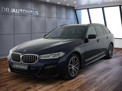 Gebraucht BMW 530e Sport Line 292 PS (214 kW) 2022 Blau Kombi