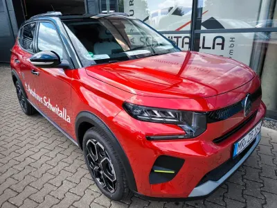 Neu Citroën C3 101 PS (74 kW) 2026 Rot SUV