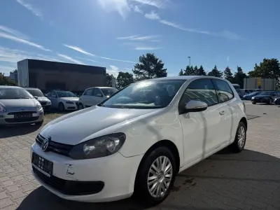 Gebraucht VW Golf VI Trendline 80 PS (58 kW) 2009 Weiß Kleinwagen