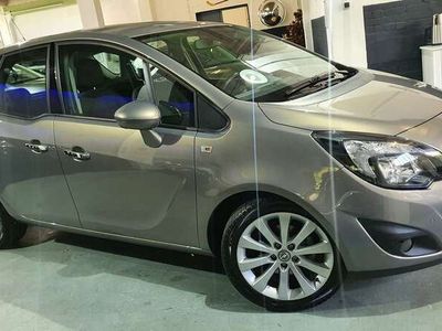 gebraucht Opel Meriva Selection Automatik/2 Hd/39.000KM/Scheckheft/Klima