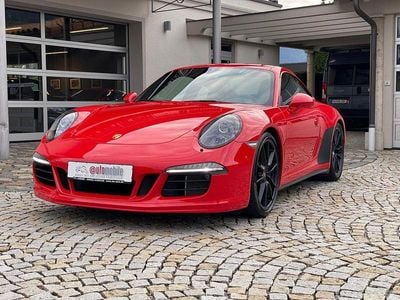Porsche 911 Carrera GTS